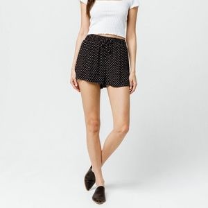 NWT Sky and Sparrow Tile Print Shorts